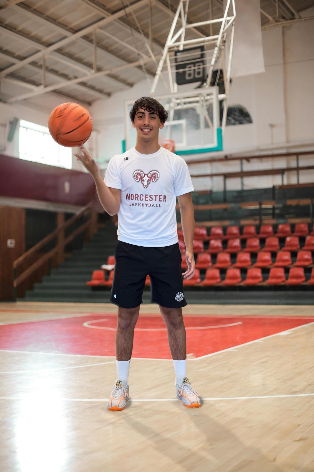 Yagiz Yildiz Basketball Player